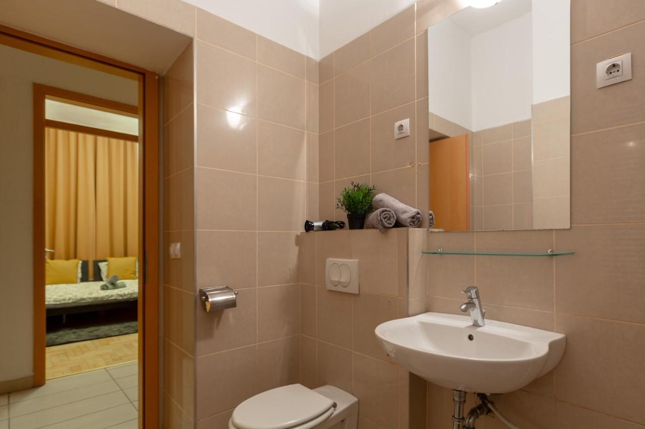 Dowtown Home In The Gozsdu Garden Budapest Extérieur photo