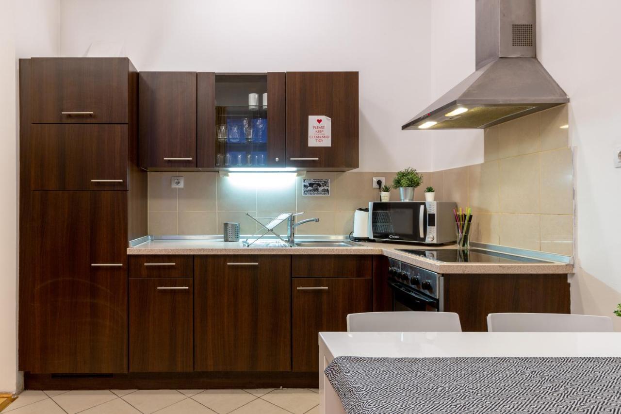 Dowtown Home In The Gozsdu Garden Budapest Extérieur photo