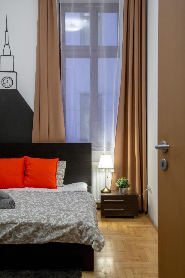 Dowtown Home In The Gozsdu Garden Budapest Extérieur photo